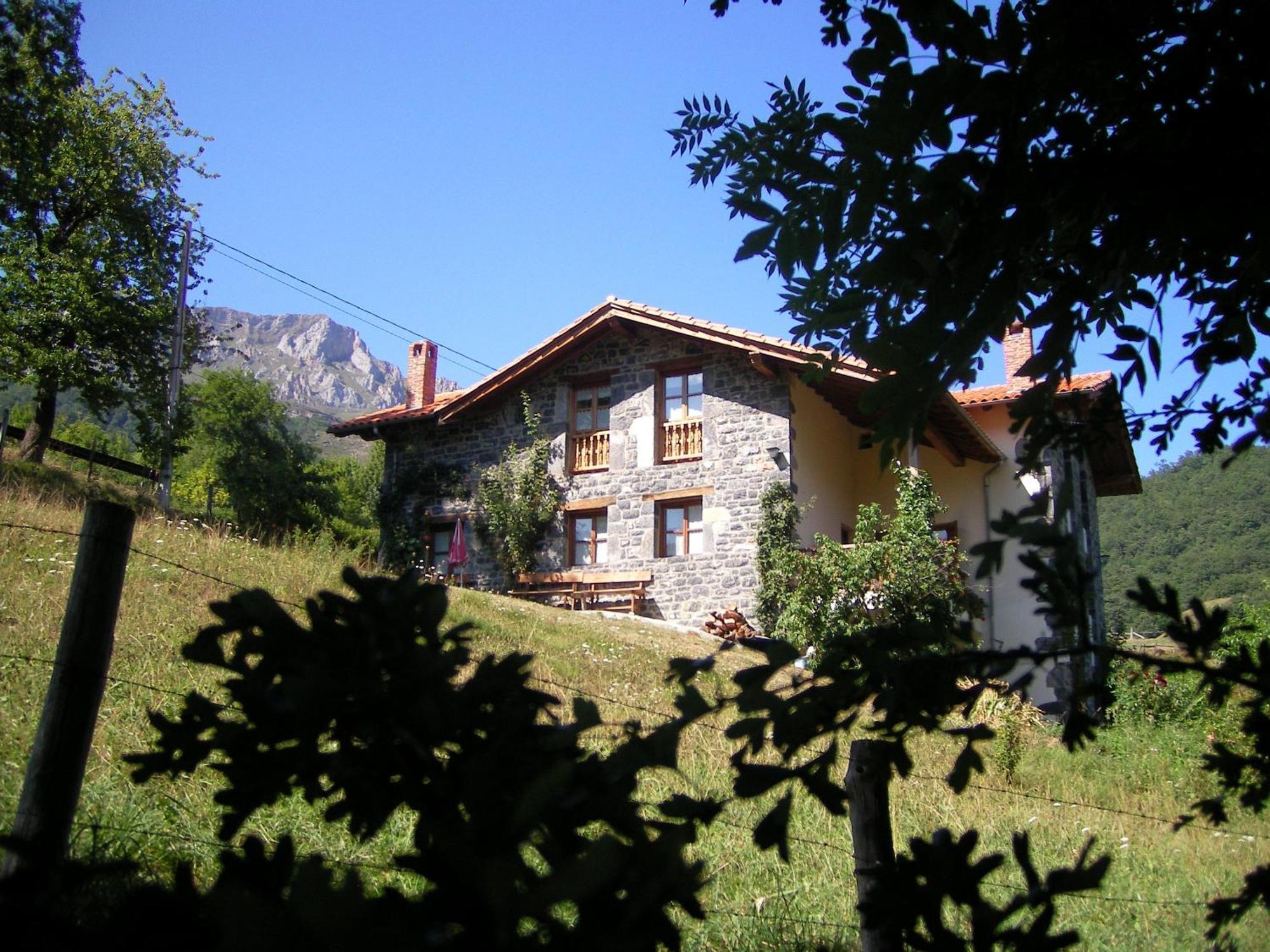 Casa Carielda Guest House Pembes Exterior photo